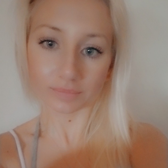 Meet your Posher, Jacqueline - Picture 3 of 3